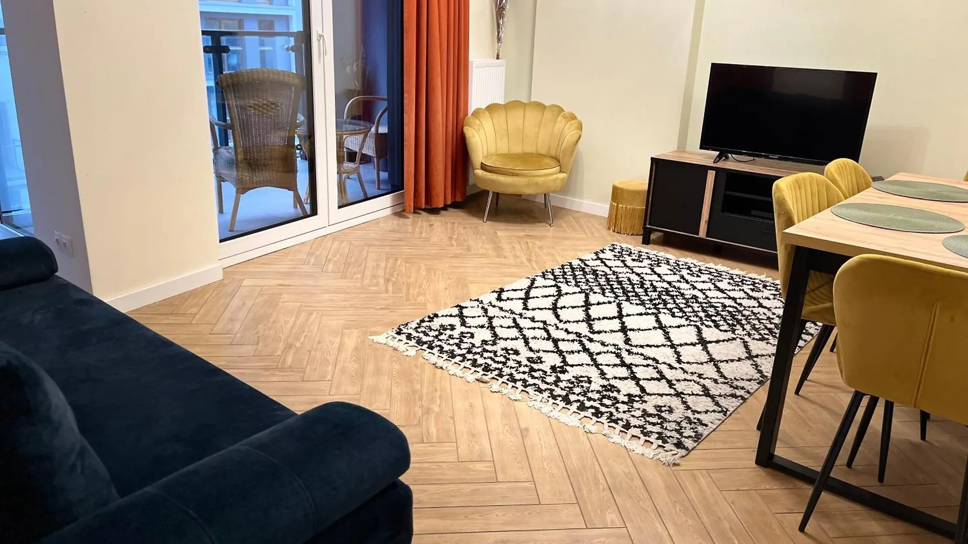 Kasprzaka 29 Wola Tower Free Garage By Perfect Apart Warsaw Apartment