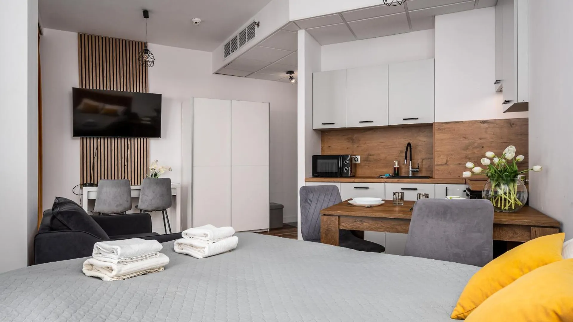 Kasprzaka 29 Wola Tower Free Garage By Perfect Apart Warsaw Apartment